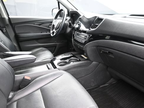 Used 2019 Honda Pilot Elite image 28