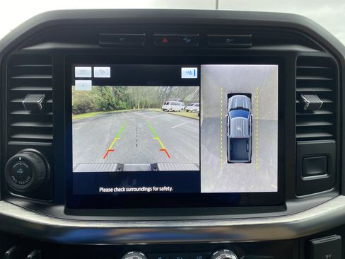 Used 2023 Ford F150 Lariat w/ Trailer Tow Package image 28