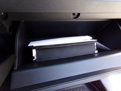 Used 2023 Toyota RAV4 XLE w/ Convenience Package image 27