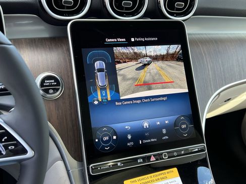 New 2026 Mercedes-Benz GLC 300 4MATIC image 17