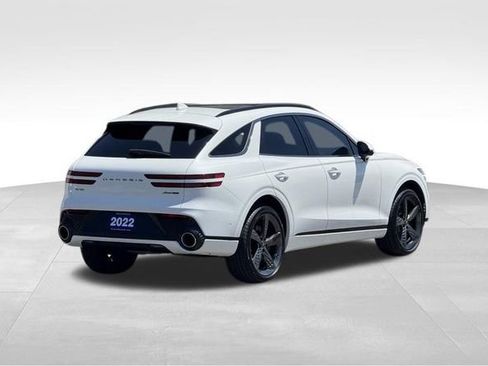 Used 2022 Genesis GV70 3.5T Sport w/ Sport Prestige Package AWD/4WD image 4