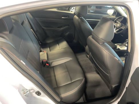 Used 2024 Nissan Altima 2.5 SR w/ SR Premium Package image 25