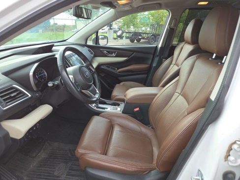 Used 2022 Subaru Ascent Touring AWD/4WD image 11