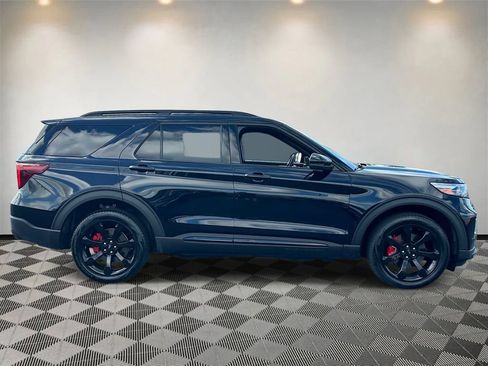 Used 2023 Ford Explorer ST w/ Equipment Group 401A AWD/4WD image 2