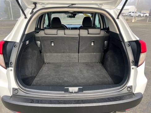 Used 2021 Honda HR-V EX image 13