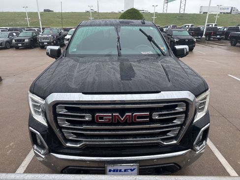 Used 2021 GMC Sierra 1500 SLT RWD image 2