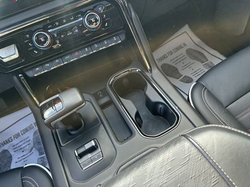 Used 2023 GMC Sierra 1500 AT4X image 30