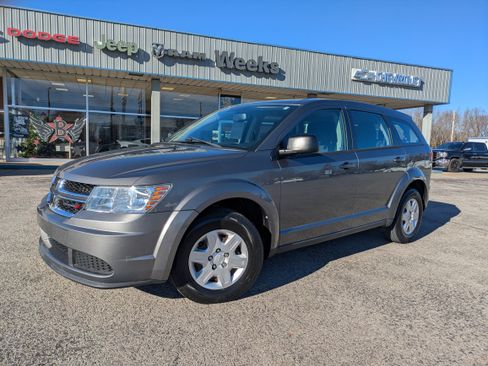 Used 2012 Dodge Journey American Value Package w/ Flexible Seating Group image 1