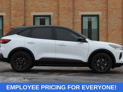 New 2026 Ford Escape Active w/ Cold Weather Package FWD image 10