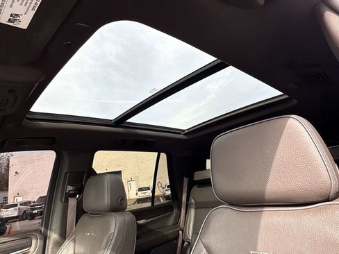 Certified 2022 GMC Yukon Denali image 21