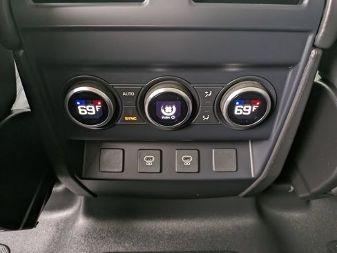 Used 2024 Land Rover Defender 130 S AWD/4WD image 15