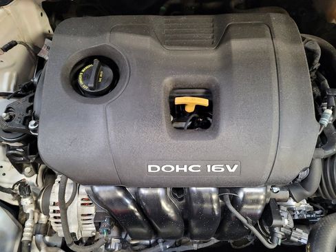 Used 2017 Kia Forte LX image 30