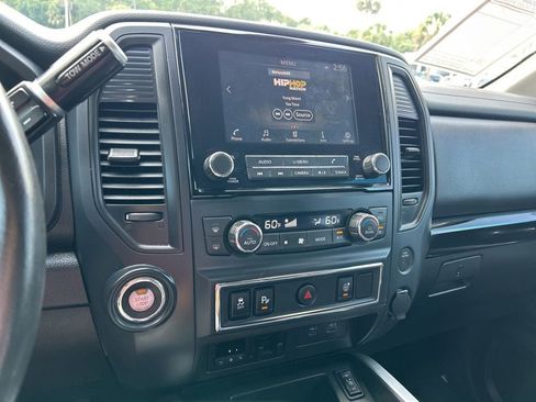 Certified 2024 Nissan Titan SV w/ SV Convenience Package RWD image 31