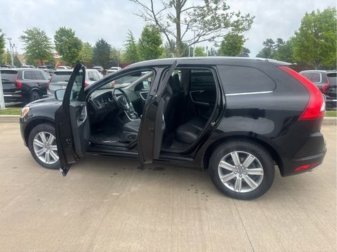 Used 2016 Volvo XC60 T5 Premier AWD/4WD image 24