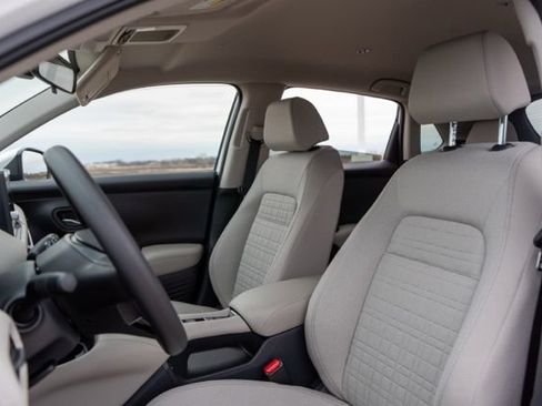 Used 2025 Honda HR-V LX image 16