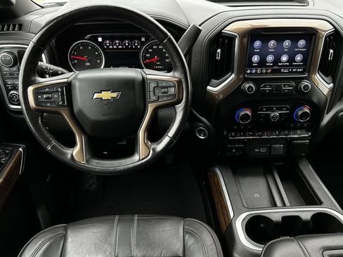 Used 2021 Chevrolet Silverado 2500 High Country w/ Z71 Off-Road Package AWD/4WD image 13
