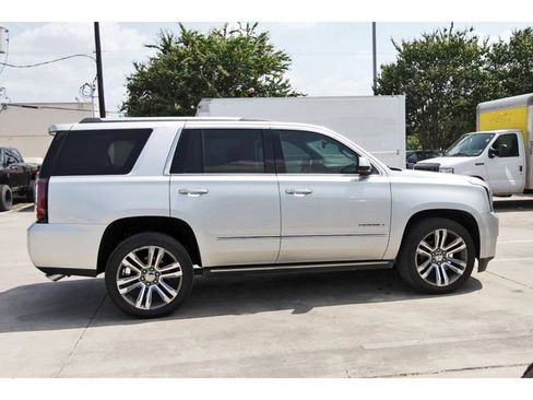 Used 2018 GMC Yukon Denali w/ Denali Ultimate Package RWD image 5
