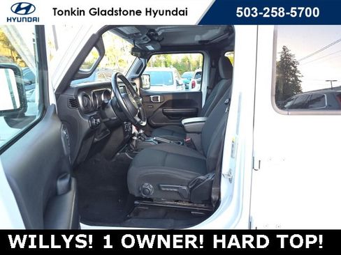 Used 2020 Jeep Wrangler Unlimited Sport image 10