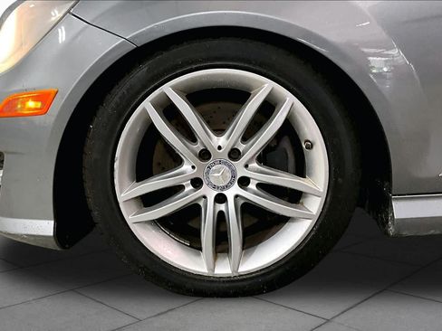 Used 2013 Mercedes-Benz C 300 4MATIC Sedan image 11