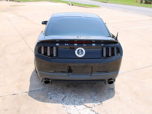 Used 2012 Ford Mustang Shelby GT500 w/ SVT Performance Pkg RWD image 28