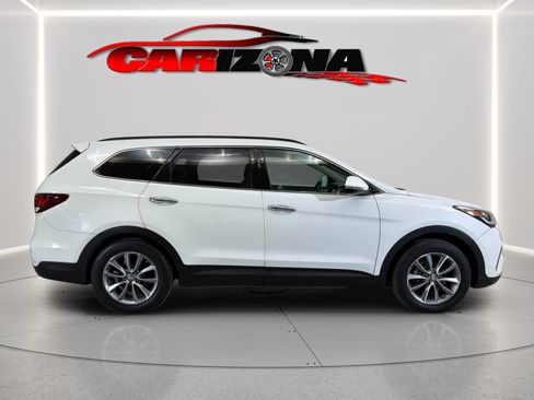Used 2017 Hyundai Santa Fe SE w/ SE Premium Package 02 FWD image 4