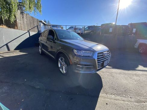 Used 2019 Audi Q7 3.0T Prestige w/ Prestige Package AWD/4WD image 8