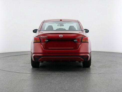 Used 2025 Nissan Altima 2.5 SV FWD image 7