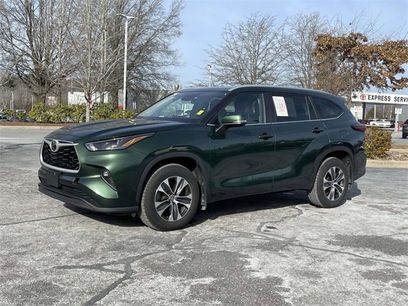 Used 2024 Toyota Highlander XLE