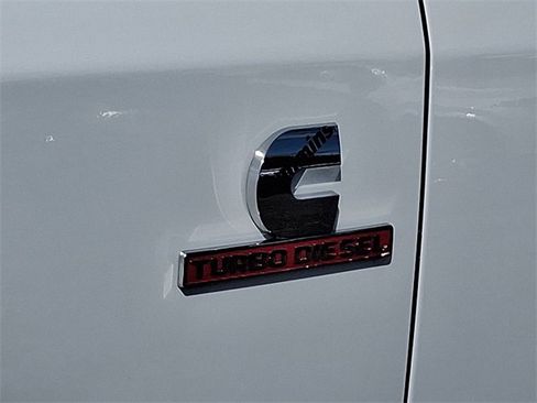 Used 2023 RAM 3500 Tradesman w/ Chrome Appearance Group image 32