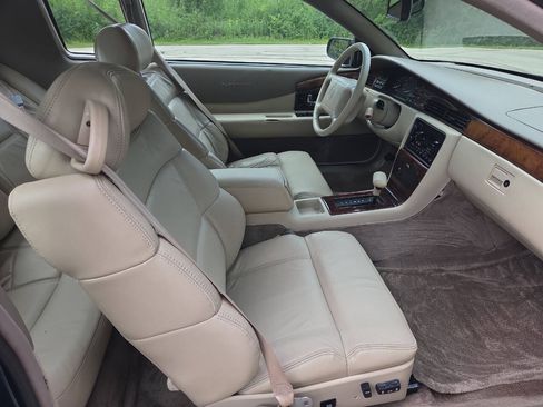Used 1994 Cadillac Eldorado FWD image 15