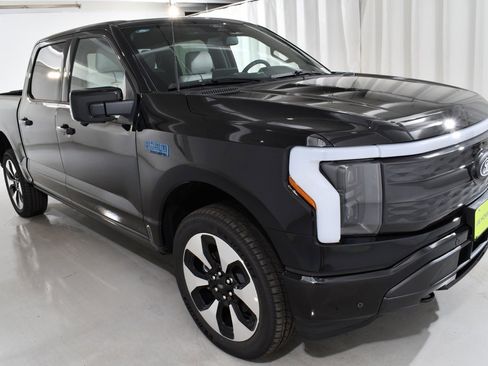 New 2025 Ford F150 Lightning Platinum image 5