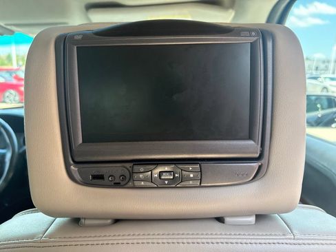 Used 2016 Ford Explorer Platinum AWD/4WD image 37