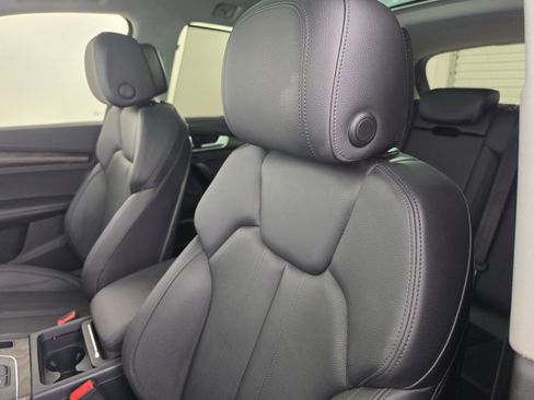 Used 2018 Audi Q5 Prestige AWD/4WD image 16
