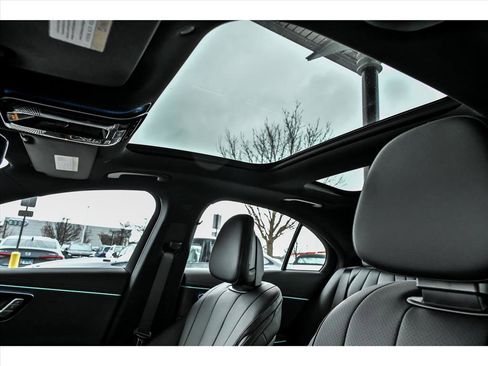 New 2026 Mercedes-Benz E 450 4MATIC Sedan image 10