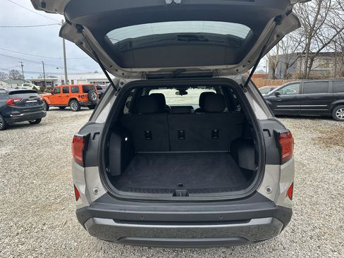 Used 2025 GMC Terrain Elevation image 5