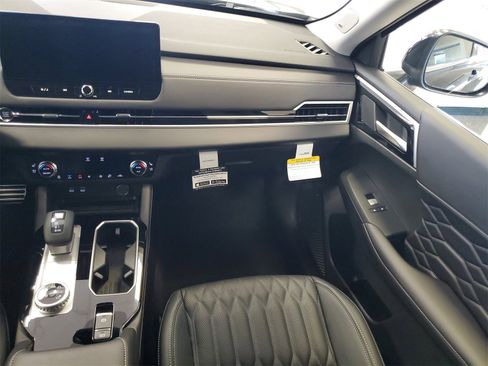 New 2026 Mitsubishi Outlander SEL image 24