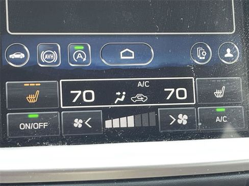 Used 2024 Subaru Outback Premium image 16