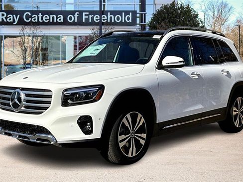 New 2026 Mercedes-Benz GLB 250 4MATIC image 1