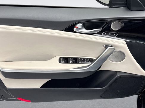 Used 2019 Kia Stinger Premium image 9