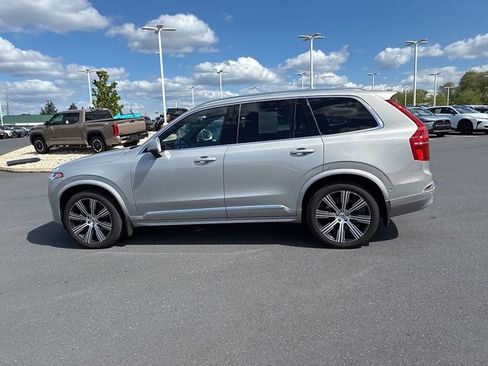 Used 2023 Volvo XC90 B6 Ultimate w/ Protection Package Premier image 12