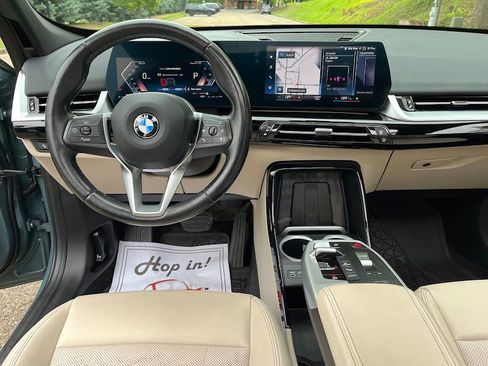 Used 2023 BMW X1 xDrive28i w/ Convenience Package AWD/4WD image 19