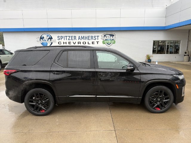 Used 2023 Chevrolet Traverse Premier w/ Redline Edition AWD/4WD image 18