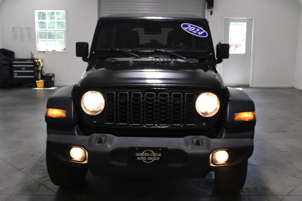 Used 2024 Jeep Wrangler Unlimited Sport AWD/4WD image 47