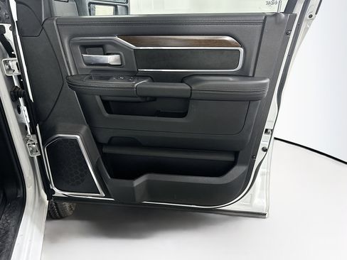 Used 2024 RAM 2500 Laramie w/ Safety Group image 31