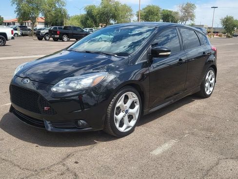 Used 2014 Ford Focus ST w/ Equipment Group 202A FWD image 4