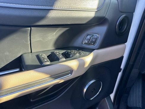 Used 2023 Ford Expedition Max Limited RWD image 27