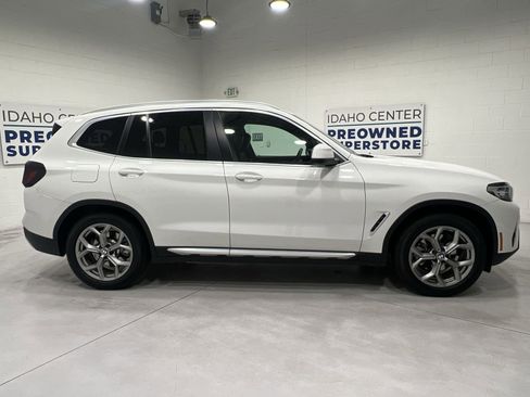 Used 2024 BMW X3 xDrive30i image 9
