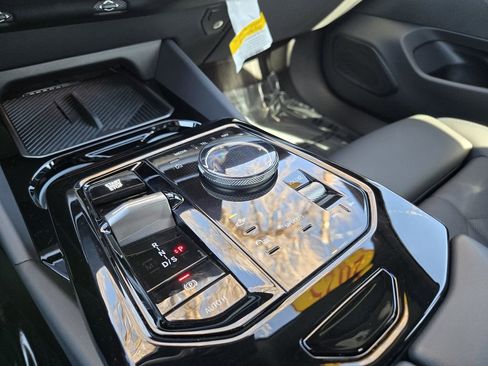 Certified 2025 BMW 530i xDrive 530i xDrive w/ M Sport Package image 24