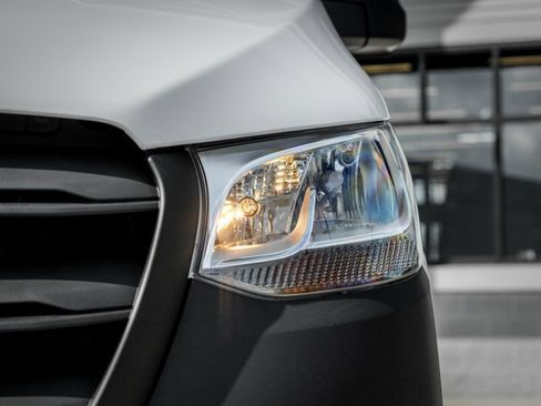 New 2026 Mercedes-Benz Sprinter 2500 image 6