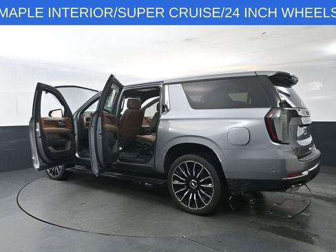 Used 2026 Chevrolet Suburban High Country image 21
